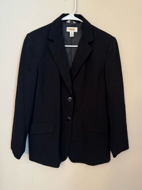 Vintage Talbots Black Wool Blazer Women’s Size 8 2 Button Career Academia Jacket
